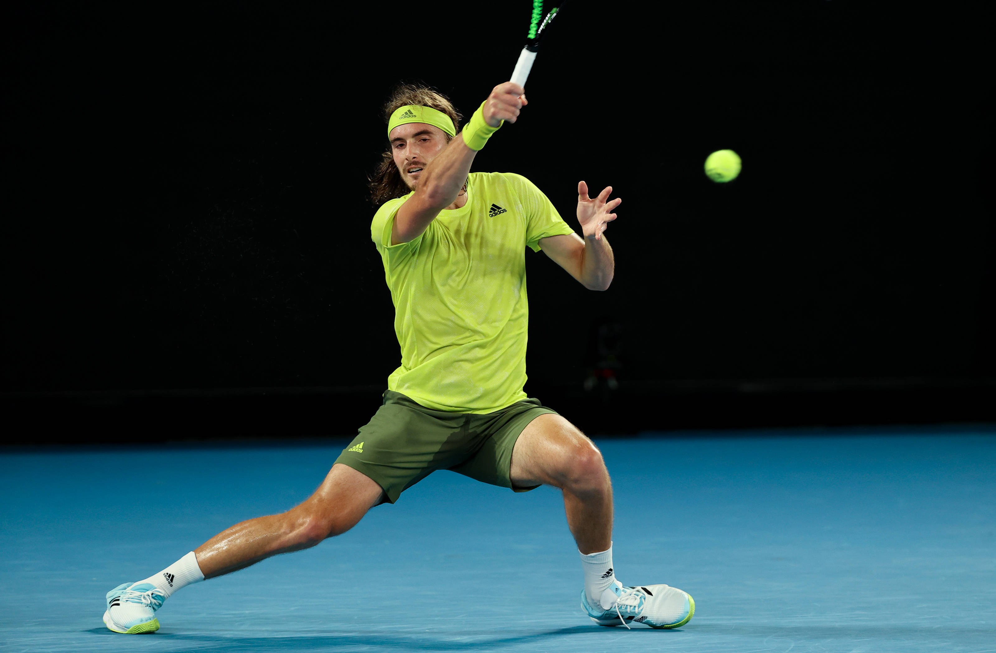 意大利网球队血洗英国网球队,西西帕斯高光表现的简单介绍 意大利网球队血洗英国网球队,西西帕斯高光表现的简单介绍