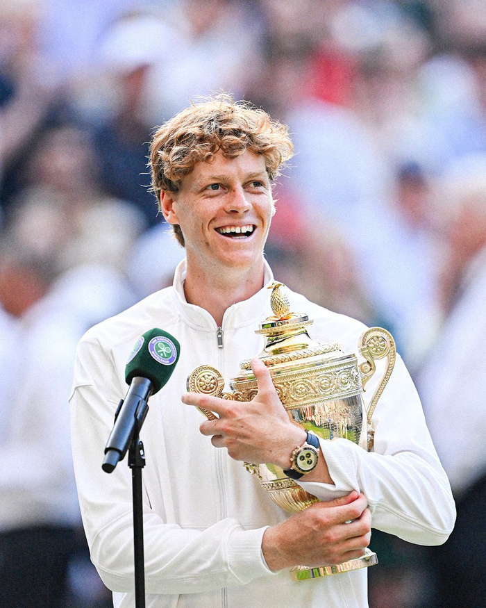 温网翻盘美网，辛纳惊艳四座